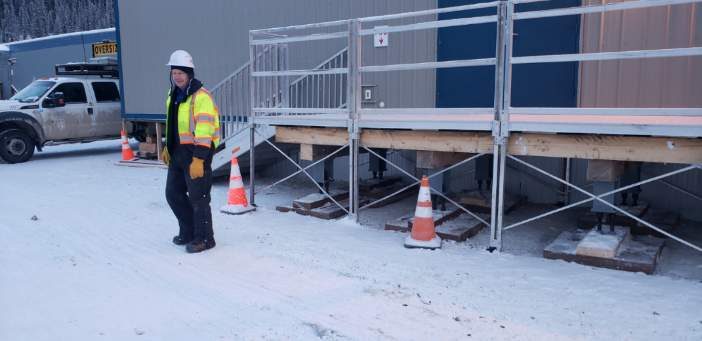 Installation — scaffold and crew setting modules